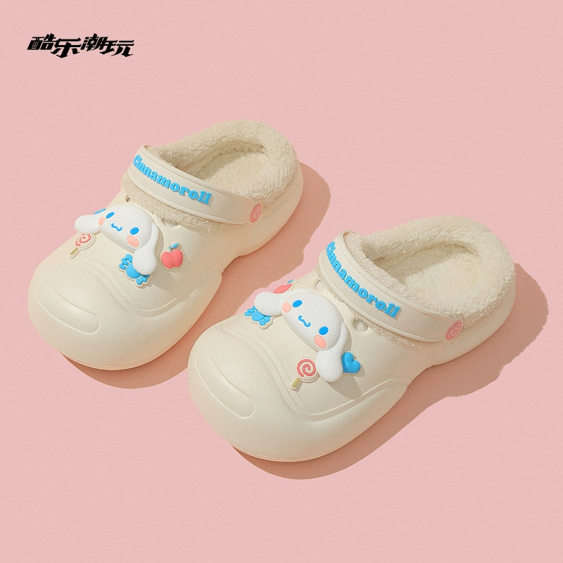 Stay Cozy Fleece-lined Sanrio Clogs My Melody Kuromi Cinnamoroll US Size 6 / 7 Great for Indoor and Outdoor Use Gift Idea